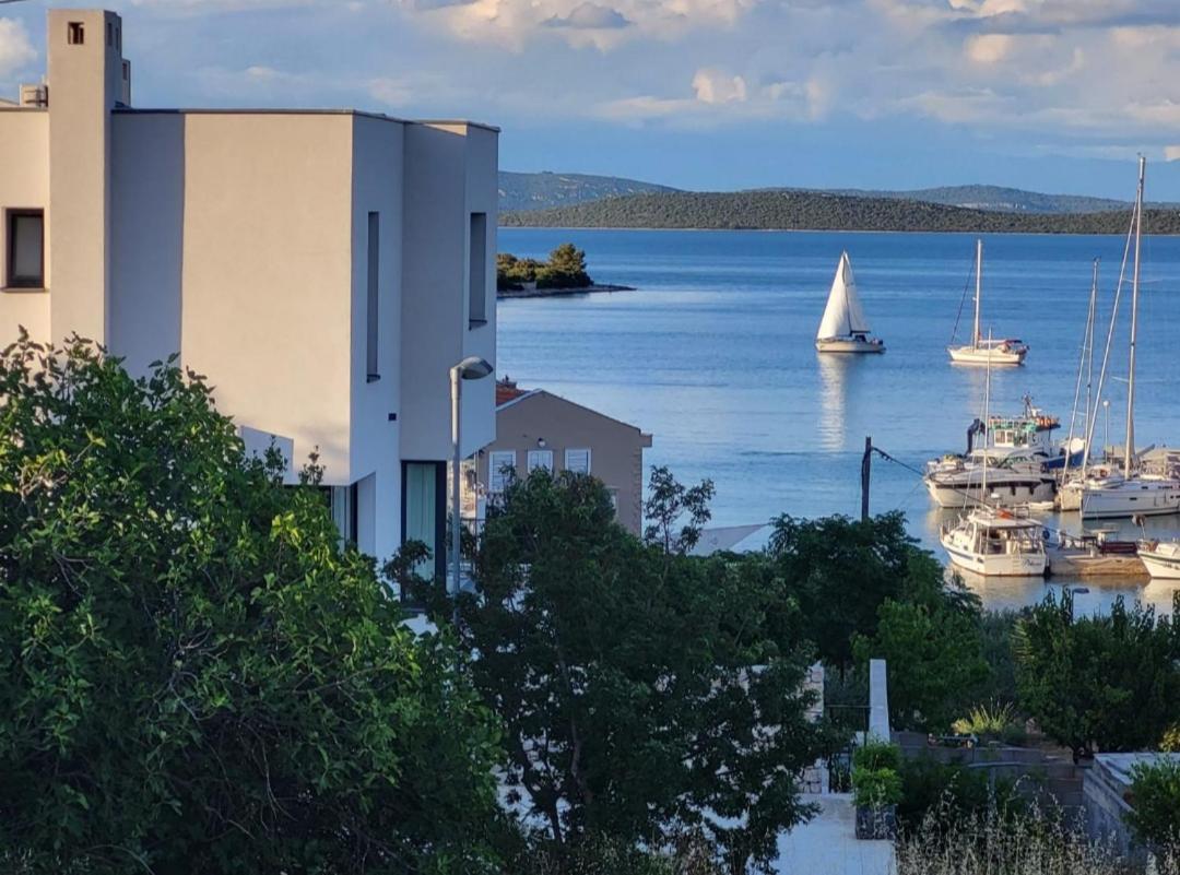 Villa Sea Silhouette Žman Eksteriør billede